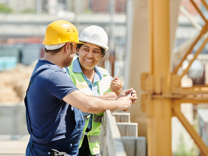 Hoe kan digitalisering het tekort aan arbeidskrachten in de bouw aanpakken?